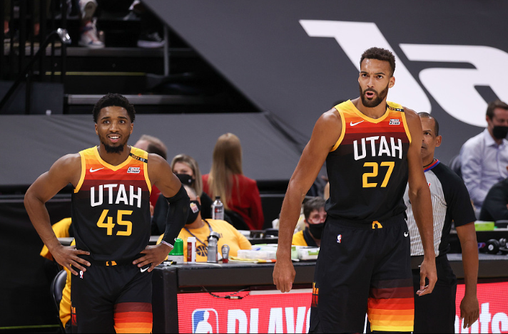  戈贝尔18篮板爵士力克魔术  