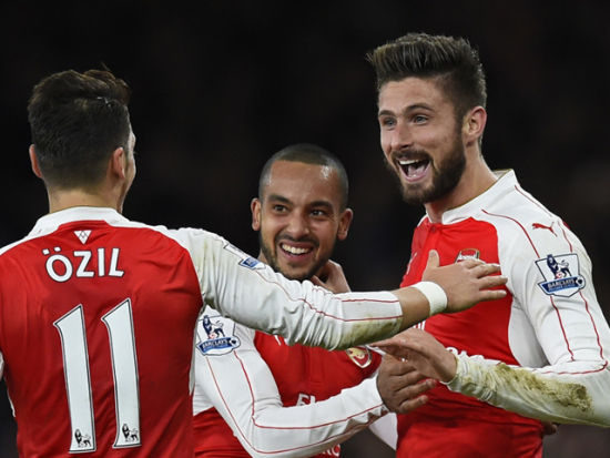  曼城三球完胜阿森纳，哈兰德双响锁定胜局  